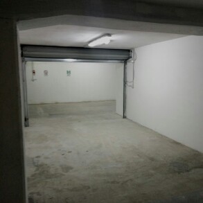 SALERNO TORRIONE CENTRO,  BOX AUTO DI 24 MQ